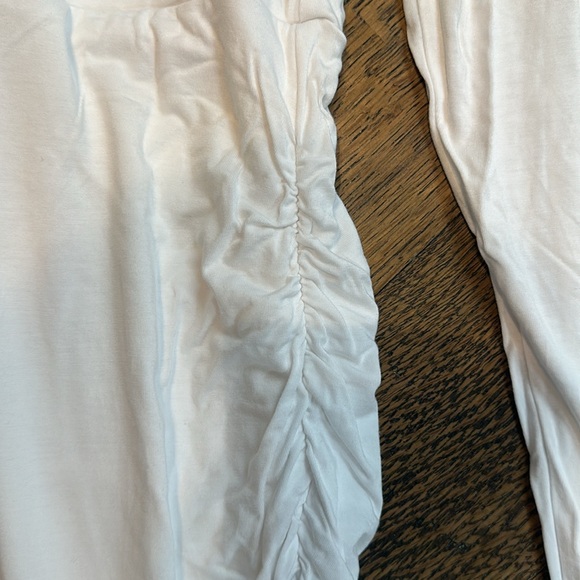 Maternity top - Picture 2 of 3